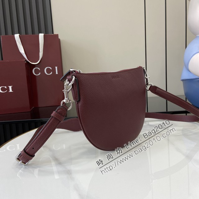 Gucci專櫃古馳2025春夏系列最新款Body雙鎖扣手袋單肩斜挎包 jh2669型號：824529